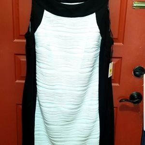 Calvin Klein size 20 dress new
